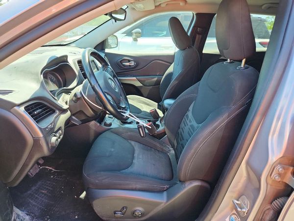 2021 JEEP CHEROKEE