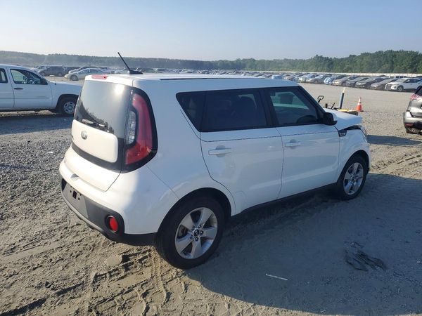 2017 KIA SOUL Base