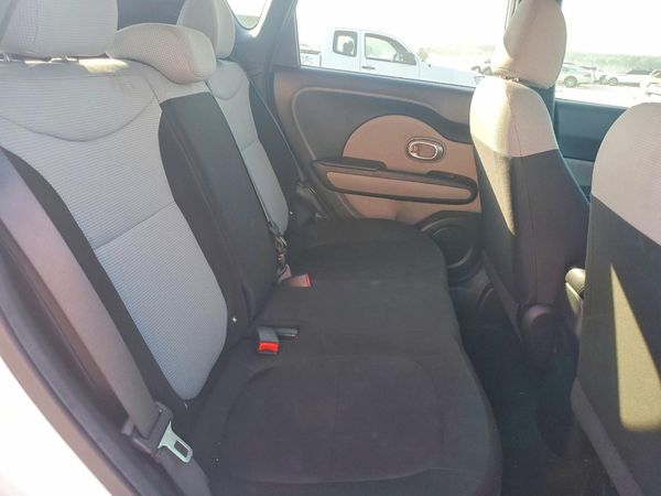 2017 KIA SOUL Base