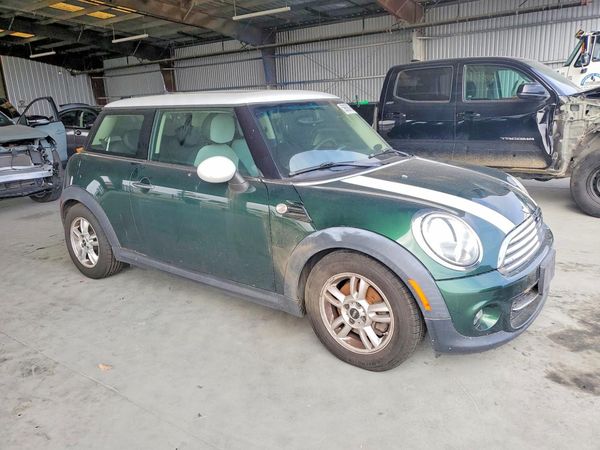 2012 MINI COOPER