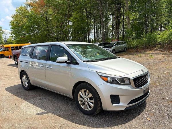 2016 KIA SEDONA L - Low level