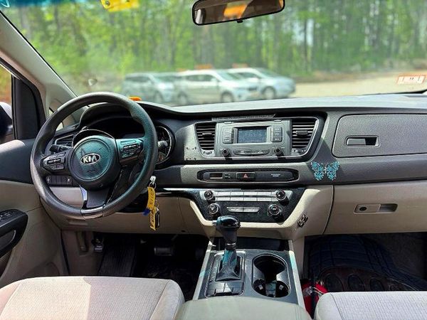 2016 KIA SEDONA L - Low level