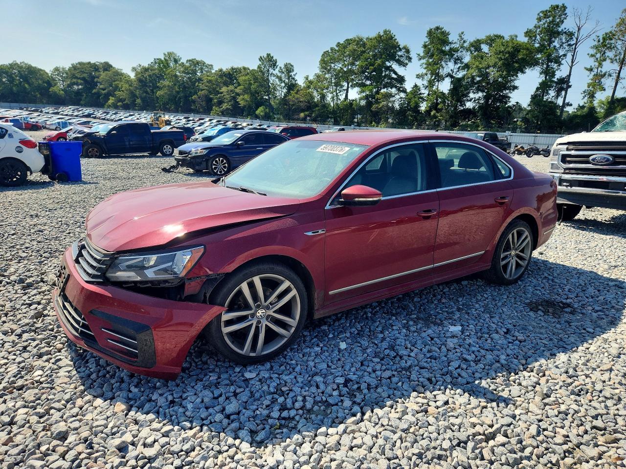 2017 VOLKSWAGEN PASSAT