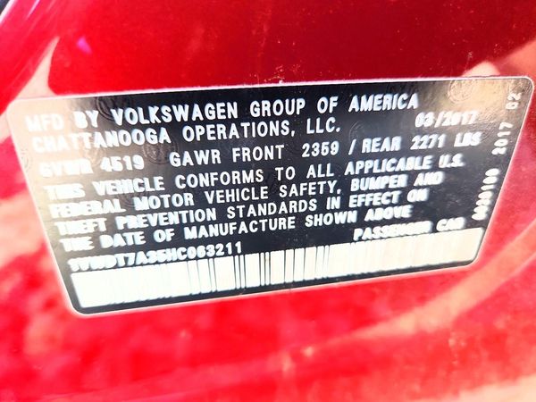 2017 VOLKSWAGEN PASSAT
