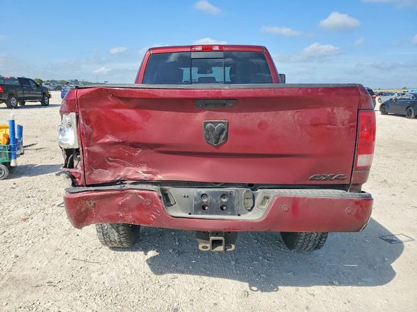 2018 RAM 2500 SLT CREW CAB 4X4