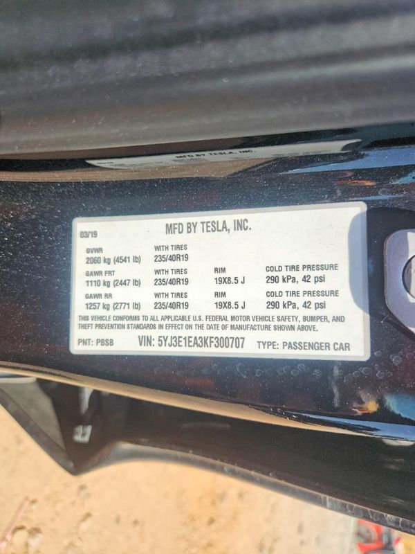 2019 TESLA MODEL 3
