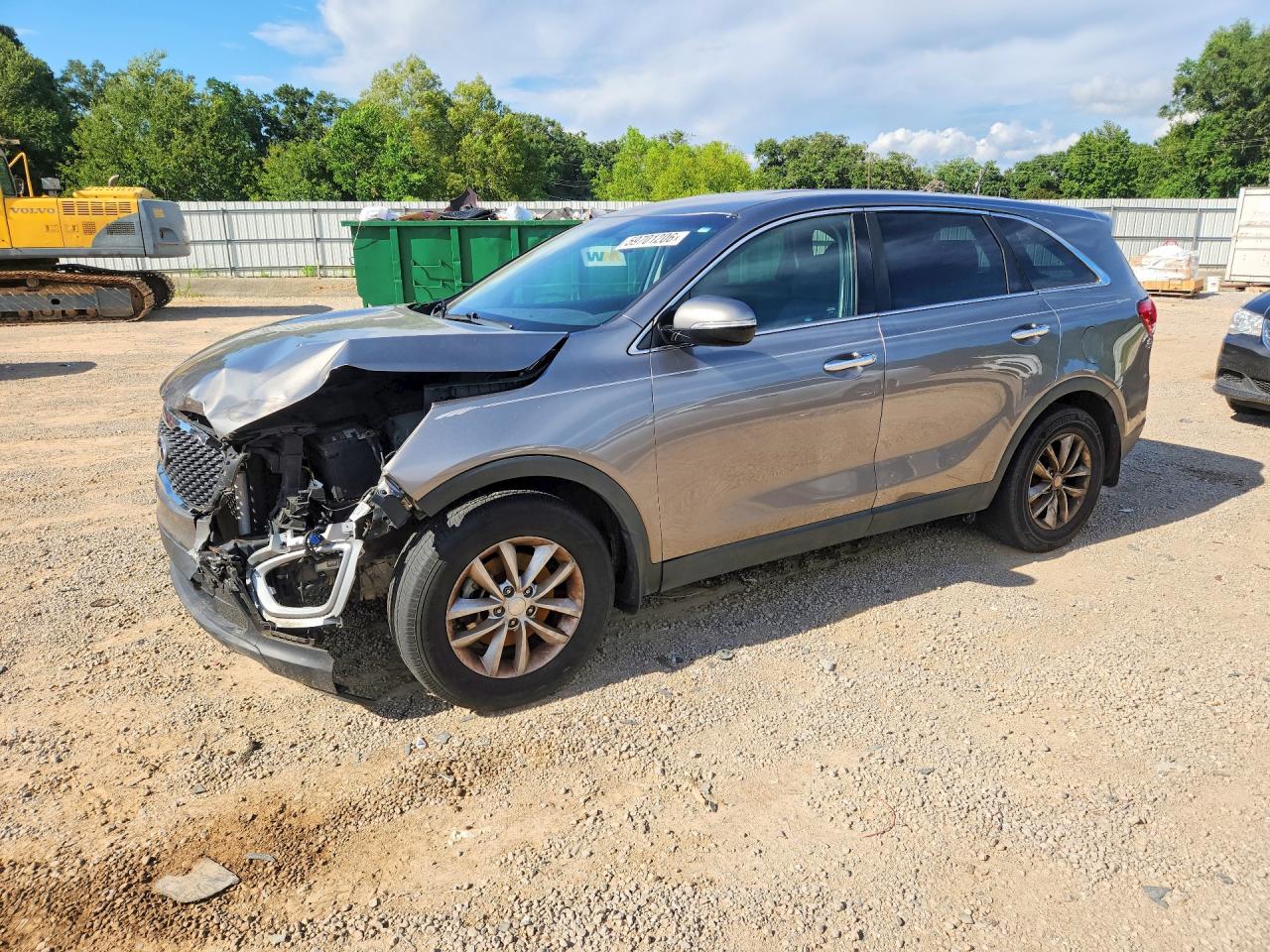 2018 KIA SORENTO L, LX