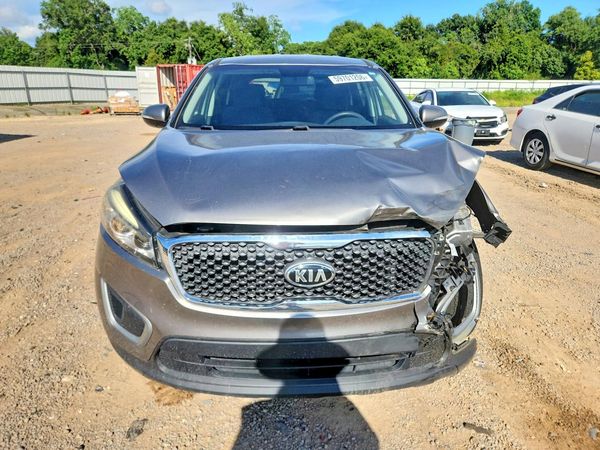 2018 KIA SORENTO L, LX