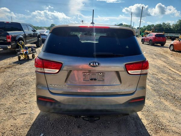 2018 KIA SORENTO L, LX