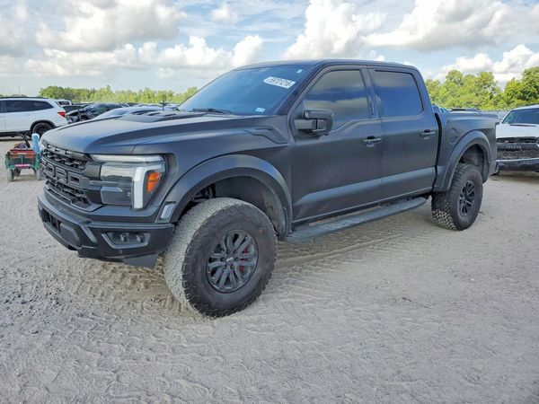 2024 FORD F150