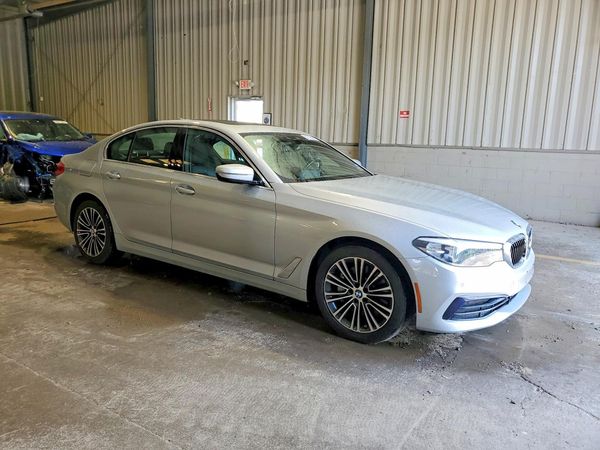 2019 BMW 530 xDrive