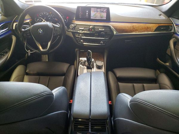 2019 BMW 530 xDrive