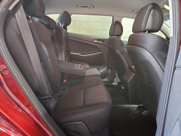 2018 HYUNDAI TUCSON SE Standard