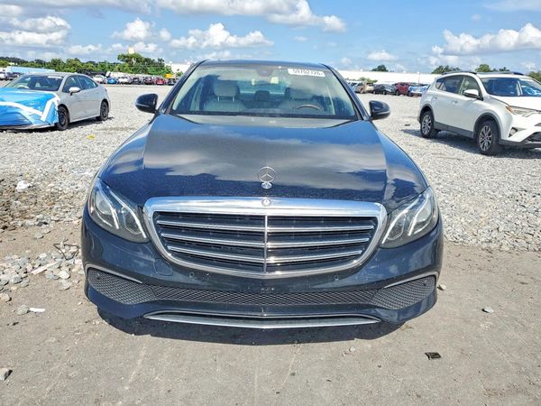 2017 MERCEDES-BENZ E E300