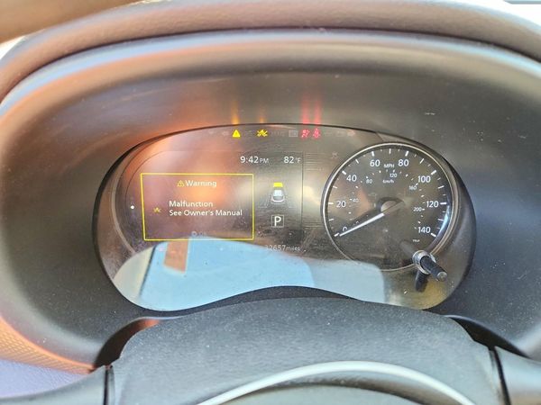 2021 NISSAN KICKS SV