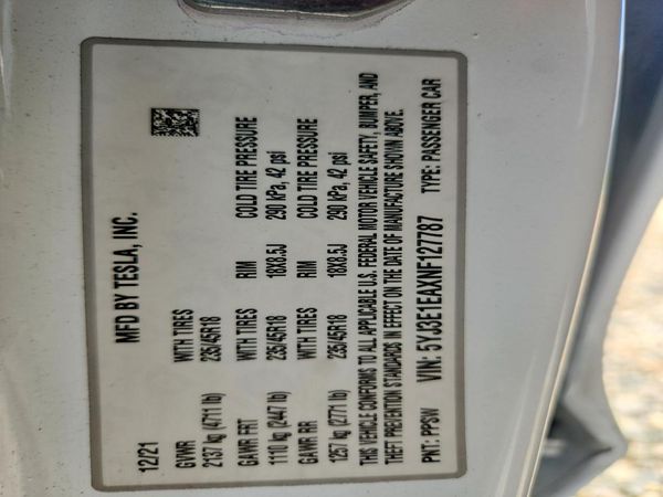 2022 TESLA MODEL 3