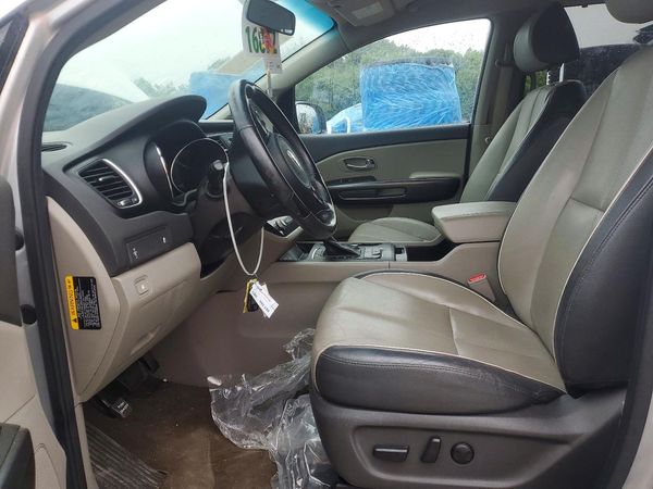 2017 KIA SEDONA LX