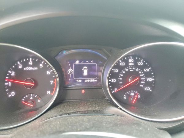 2017 KIA SEDONA LX