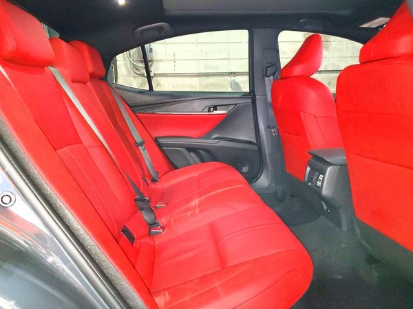 2026 TOYOTA CAMRY