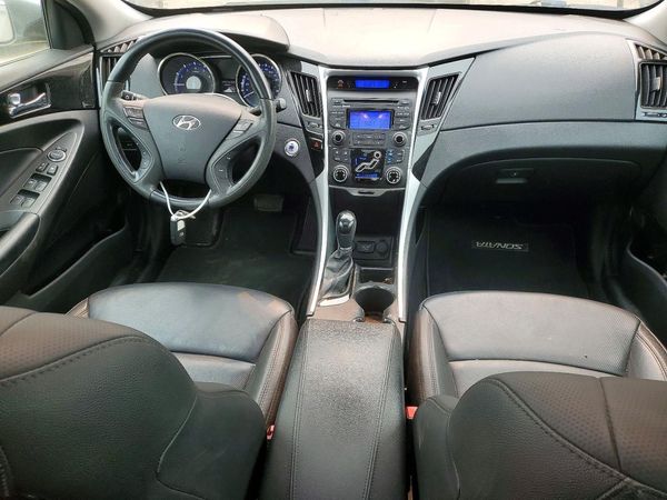 2013 HYUNDAI SONATA