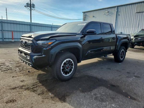 2025 TOYOTA TACOMA