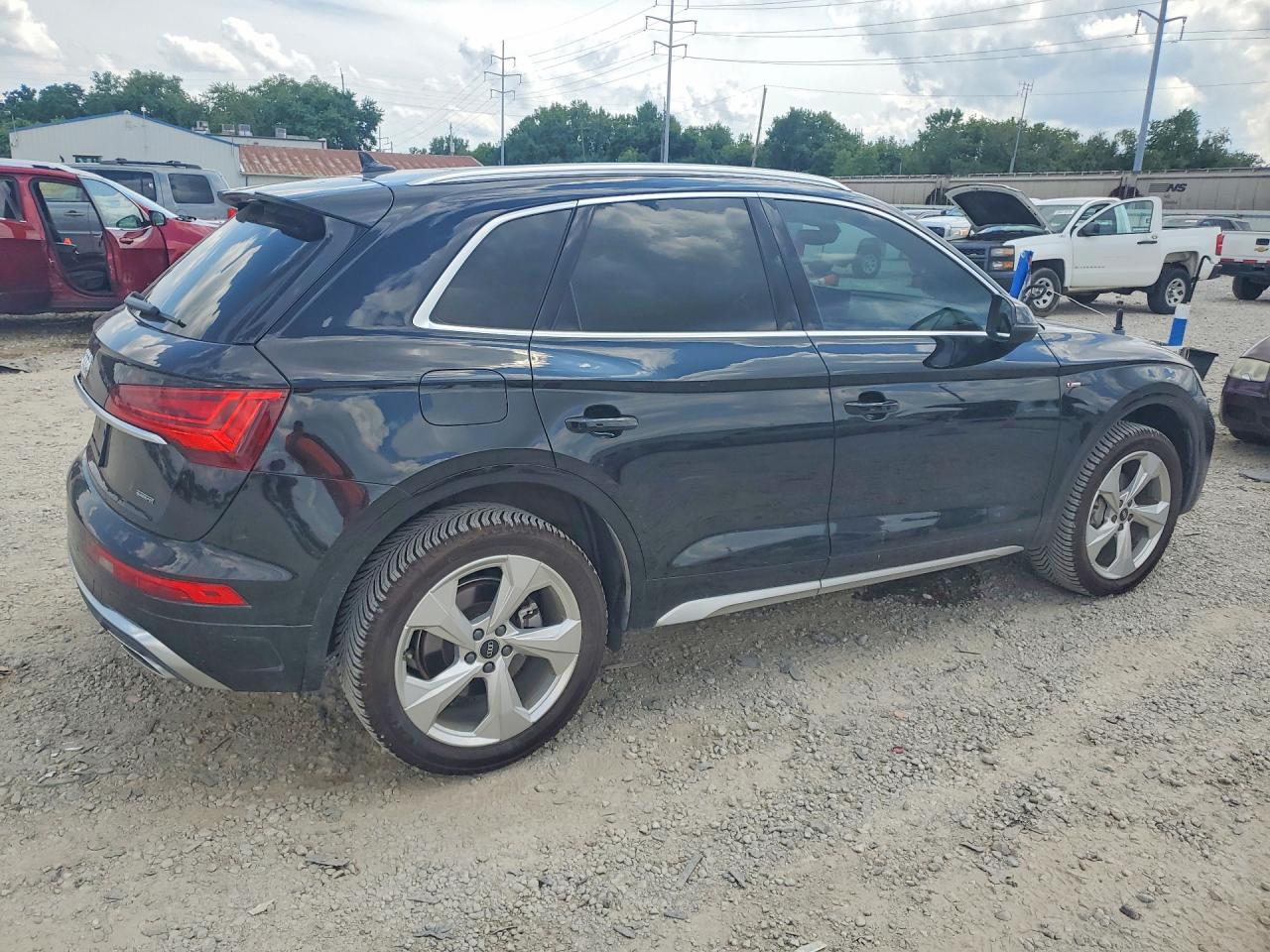 2023 AUDI Q5