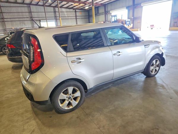 2017 KIA SOUL Base