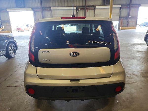 2017 KIA SOUL Base