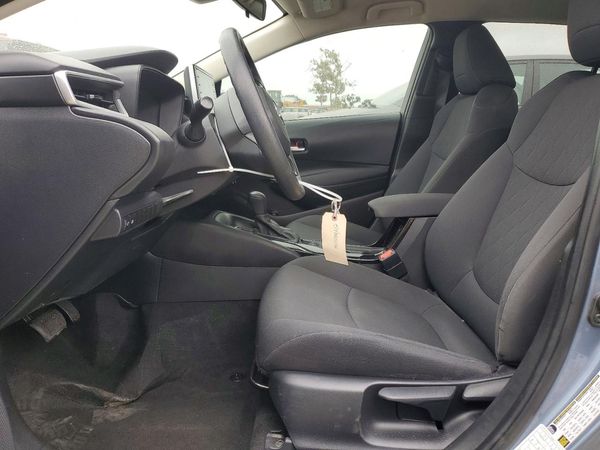 2021 TOYOTA COROLLA LE — DENT