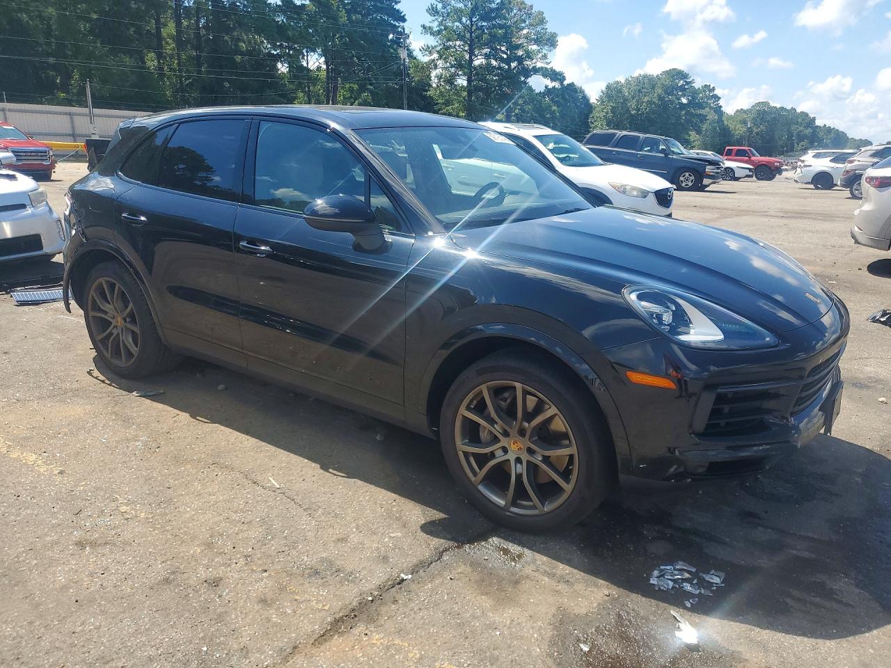 2023 PORSCHE CAYENNE
