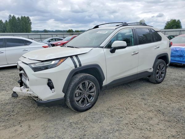 2022 TOYOTA RAV4