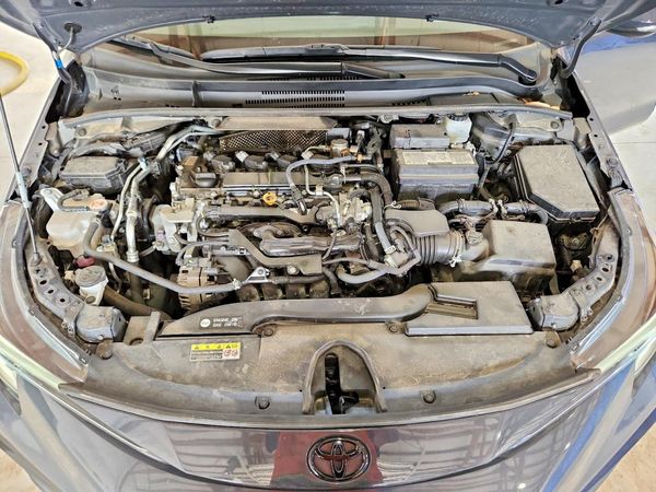 2024 TOYOTA COROLLA XSE