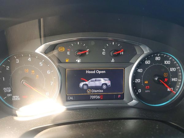 2021 CHEVROLET TRAVERSE LT