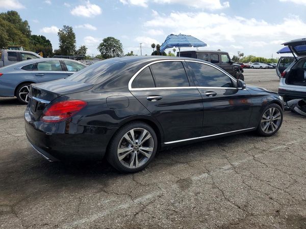 2018 MERCEDES-BENZ C C300
