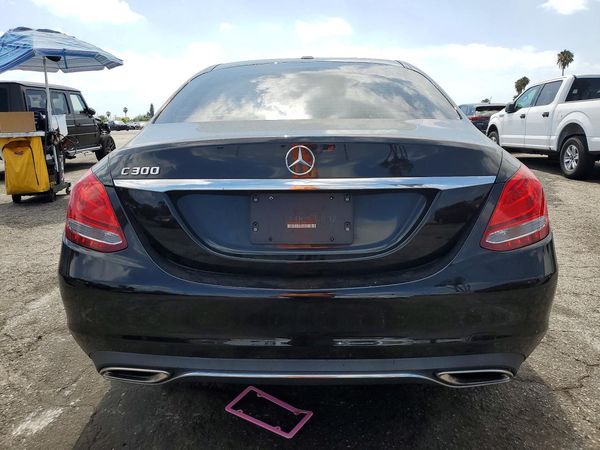 2018 MERCEDES-BENZ C C300