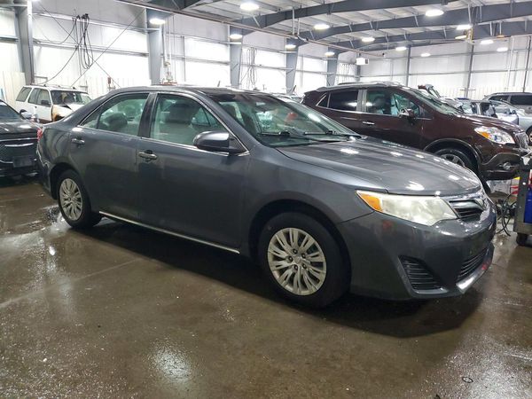 2013 TOYOTA CAMRY