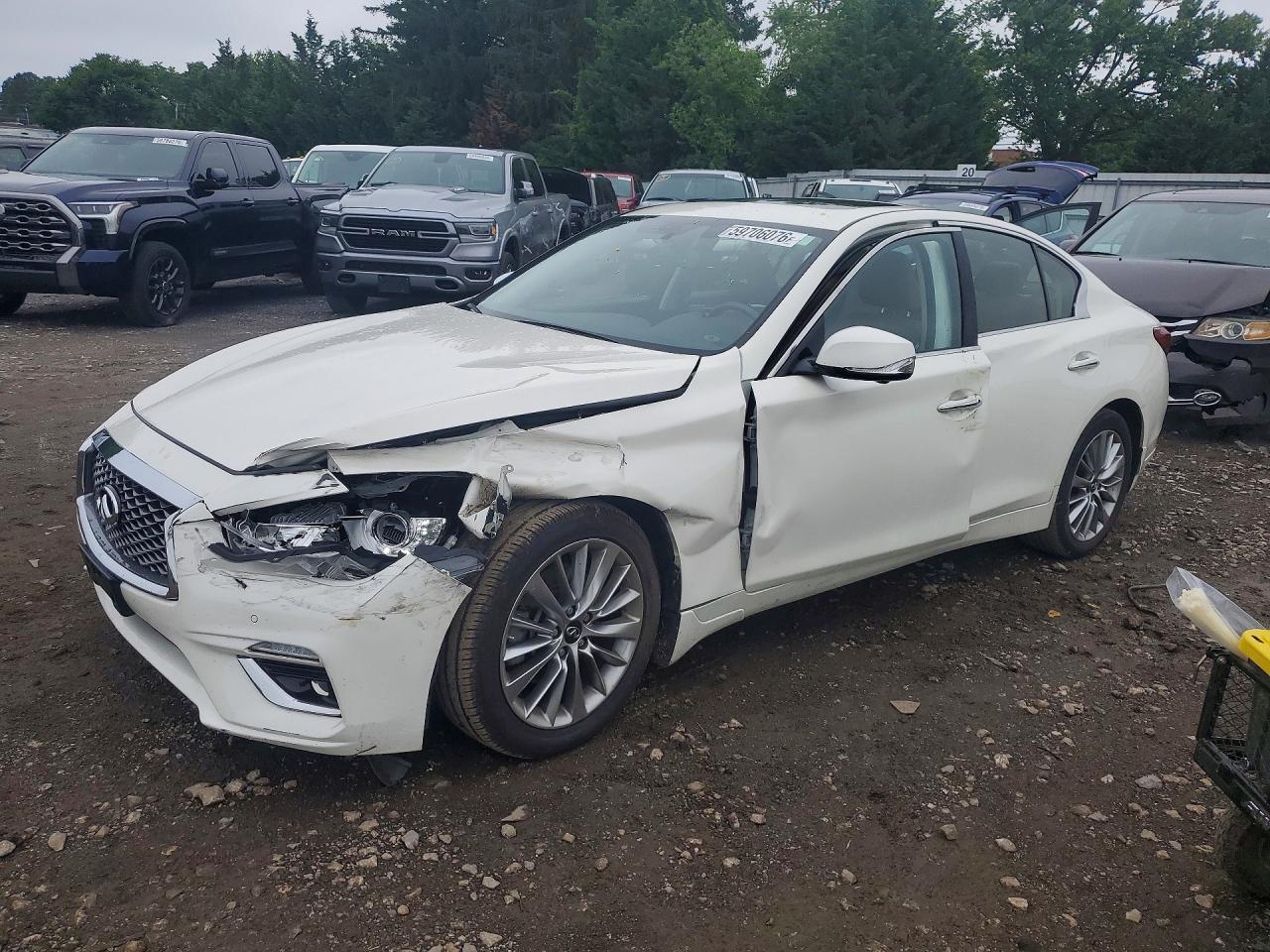 2023 INFINITI Q50 Luxe
