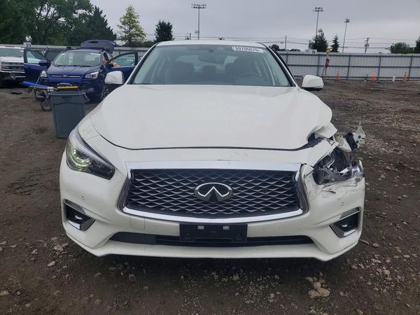 2023 INFINITI Q50 Luxe