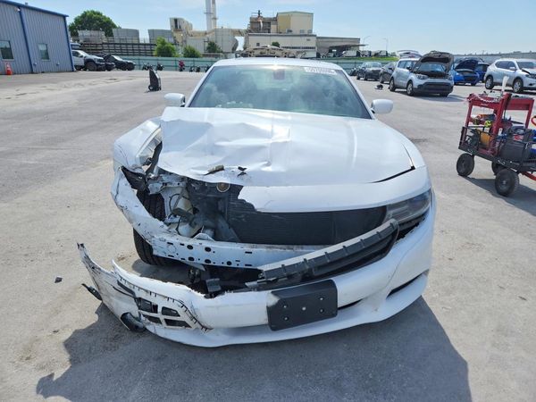 2015 DODGE CHARGER SXT