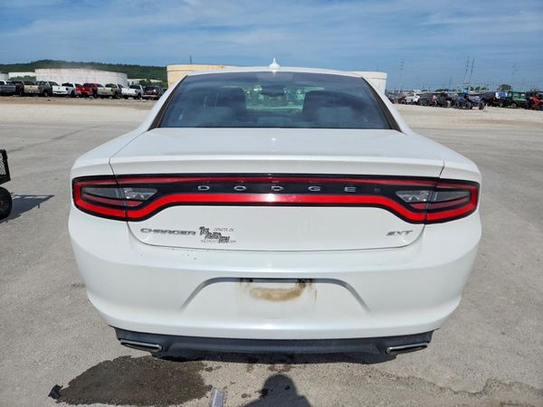 2015 DODGE CHARGER SXT