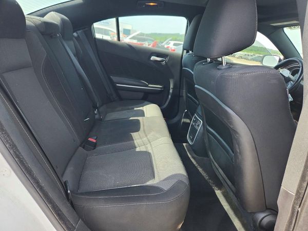 2015 DODGE CHARGER SXT