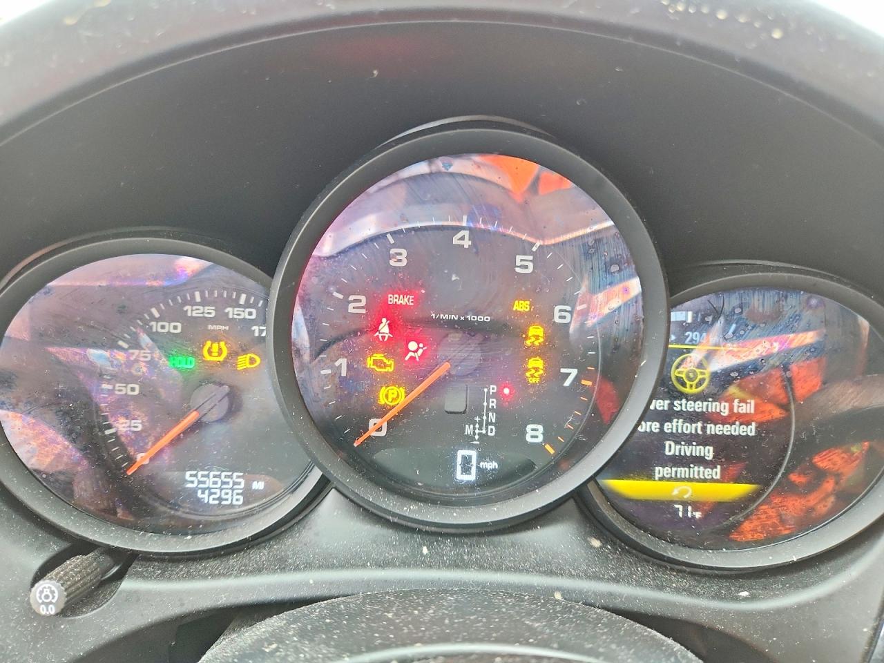 2020 PORSCHE MACAN