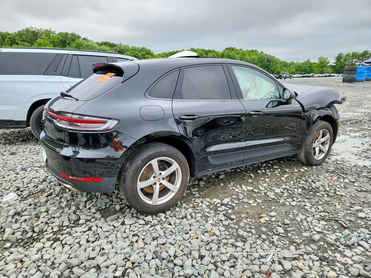 2020 PORSCHE MACAN