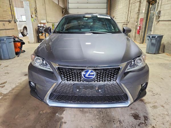 2017 LEXUS CT 200h