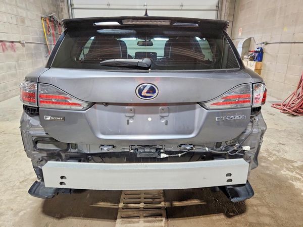 2017 LEXUS CT 200h