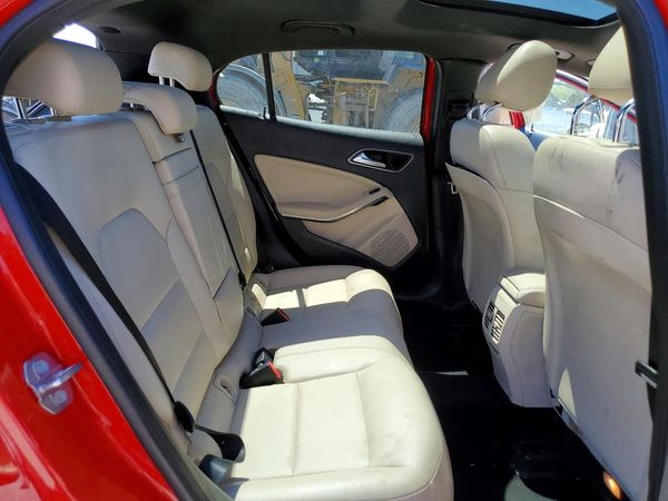 2018 MERCEDES-BENZ GLA GLA250-4M