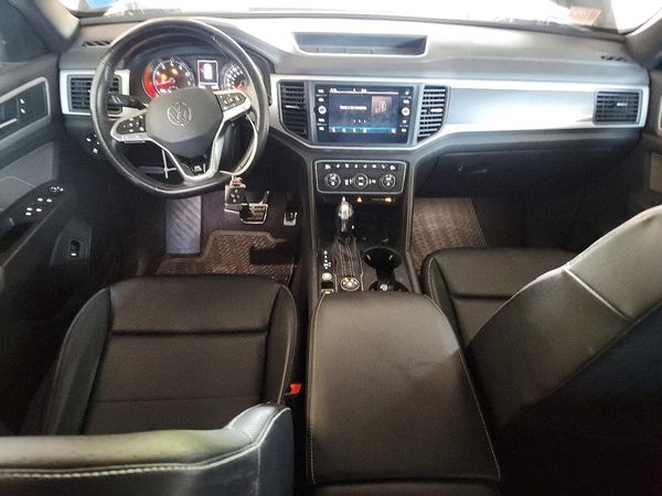 2021 VOLKSWAGEN ATLAS CROSS SPORT 4Motion SE