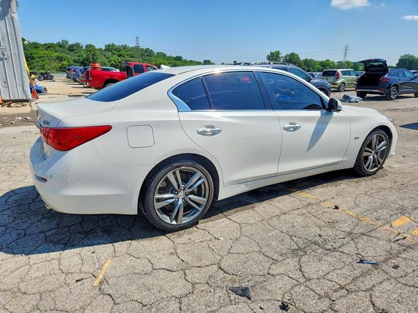 2017 INFINITI Q50