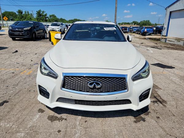 2017 INFINITI Q50