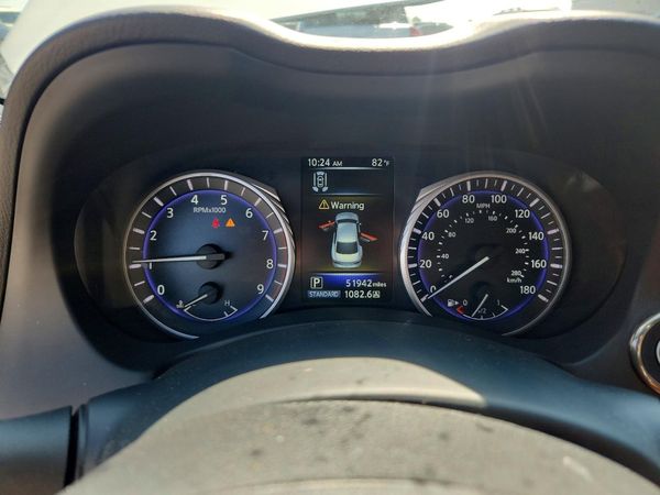 2017 INFINITI Q50